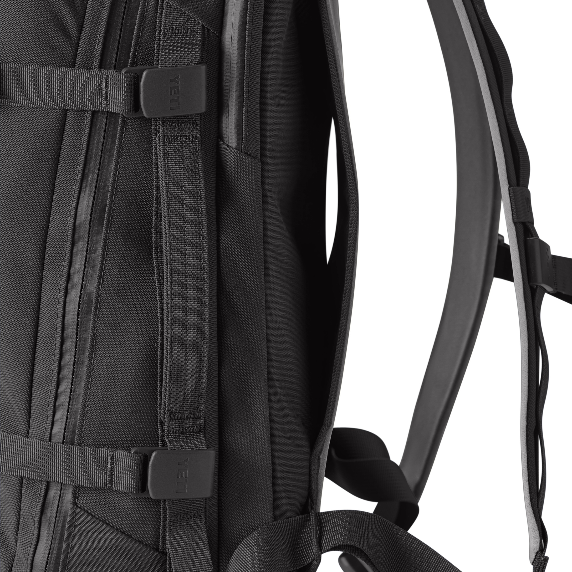 YETI Crossroads® 27L Backpack Black